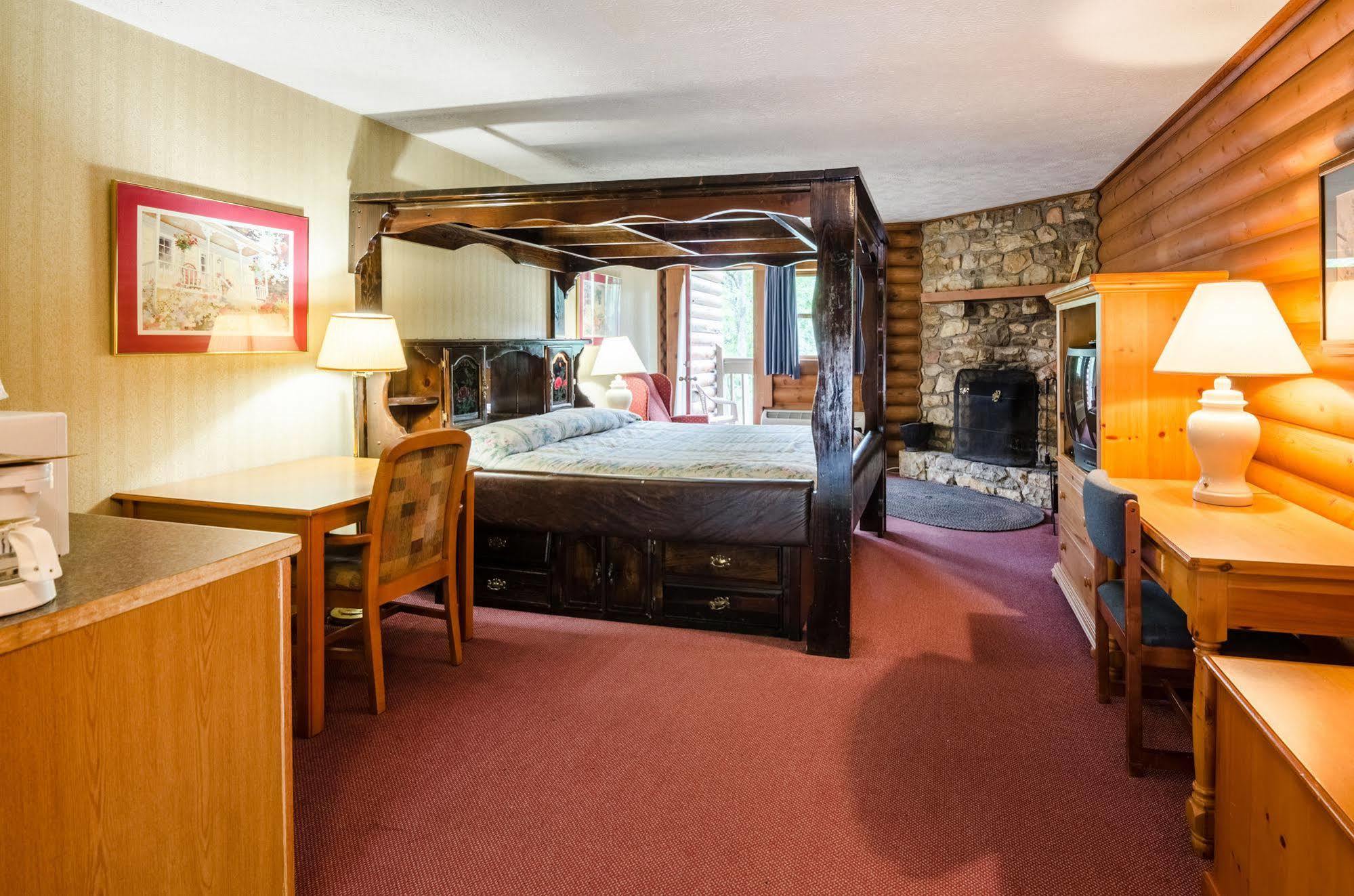 Highland Hills Motel & Cabins Boone Kültér fotó